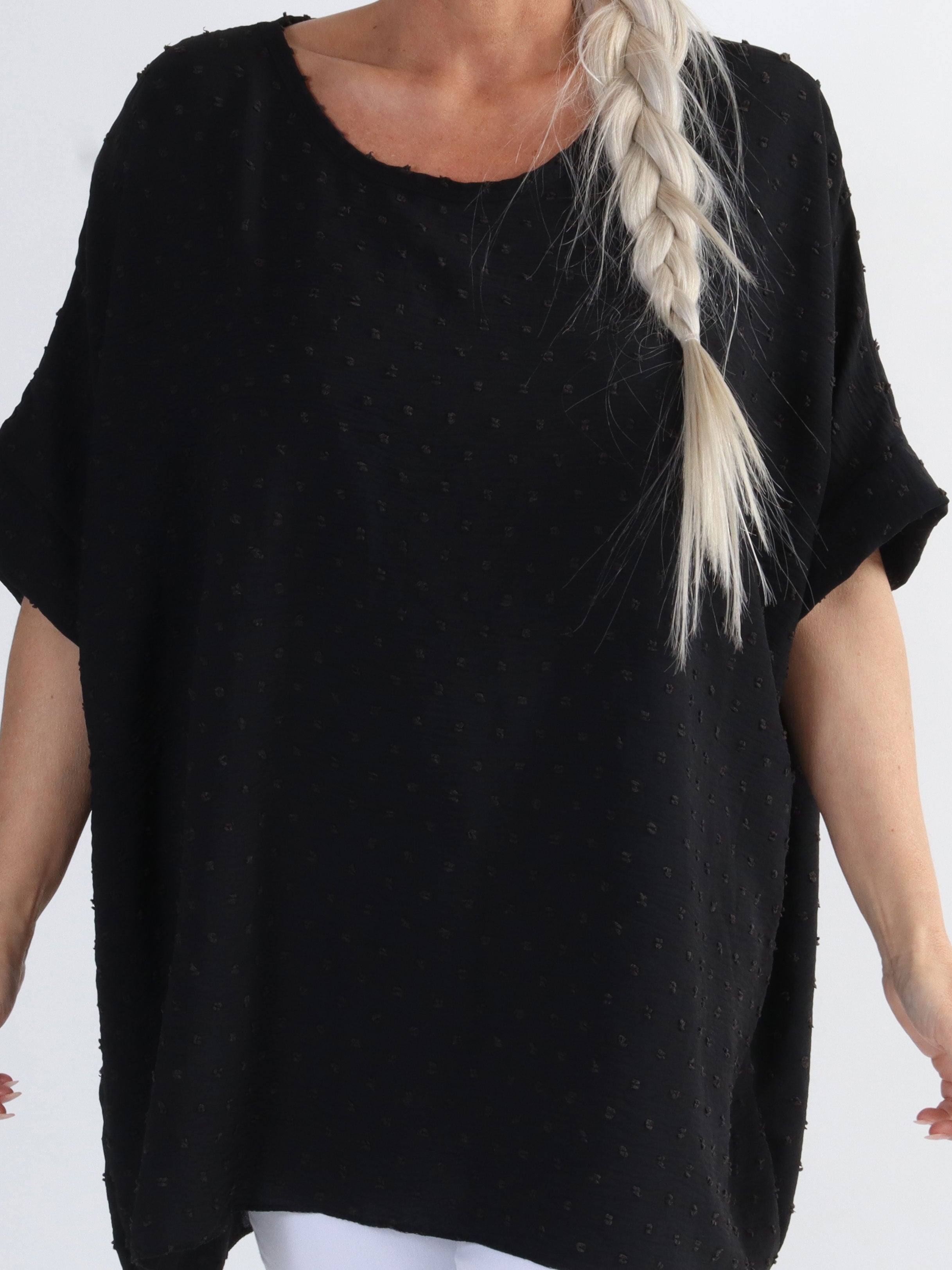 Mileah - Sød plus size bluse med prikket detaljer